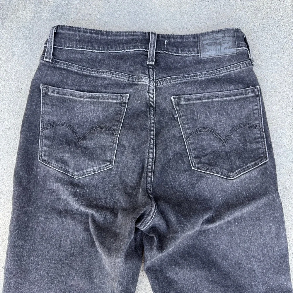Levis levis 721
